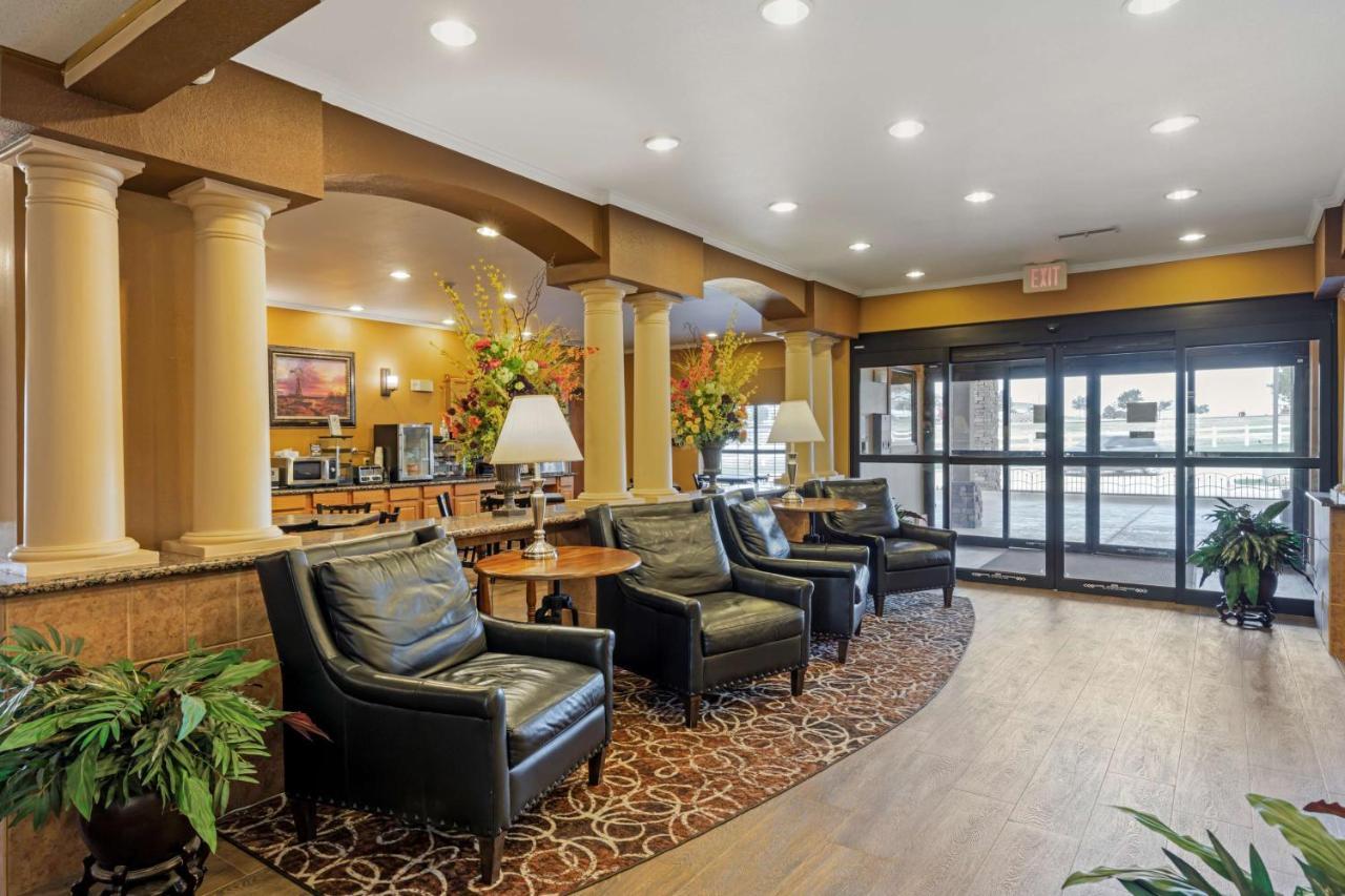 Best Western Plus Red River Inn Clarendon Bagian luar foto