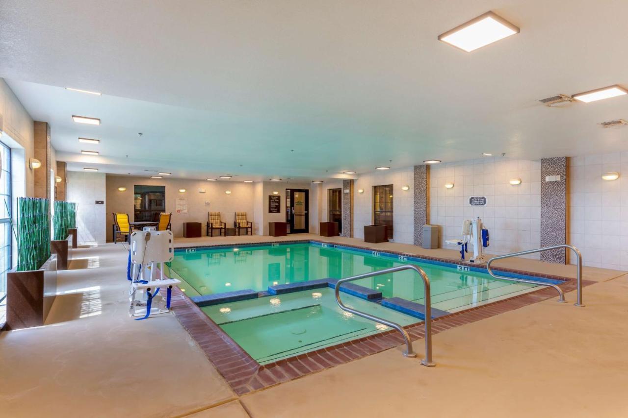 Best Western Plus Red River Inn Clarendon Bagian luar foto