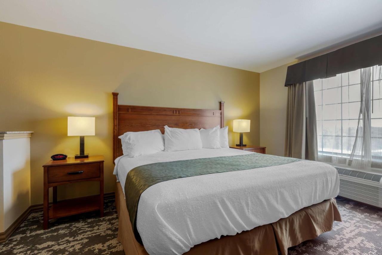 Best Western Plus Red River Inn Clarendon Bagian luar foto