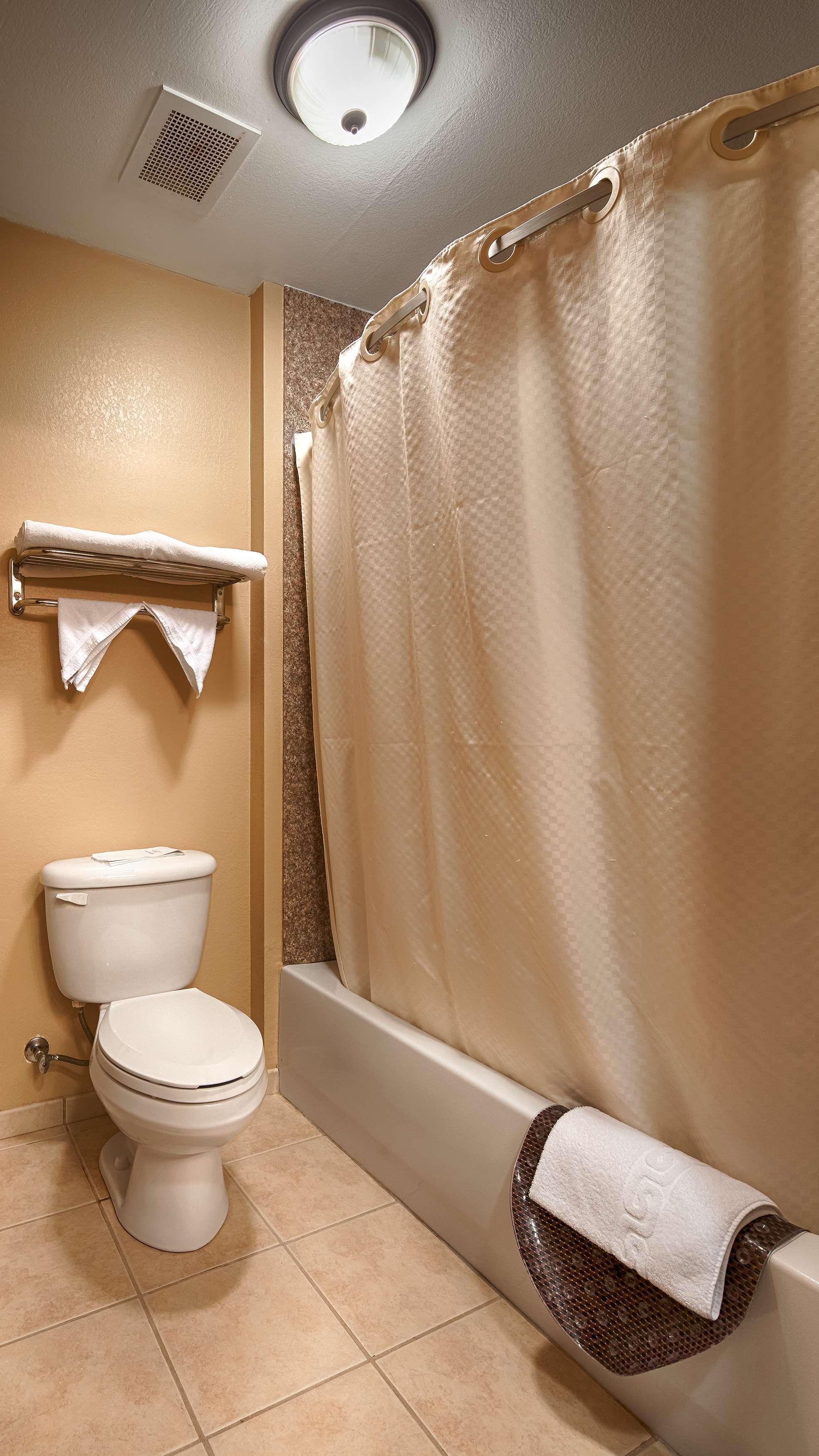 Best Western Plus Red River Inn Clarendon Bagian luar foto