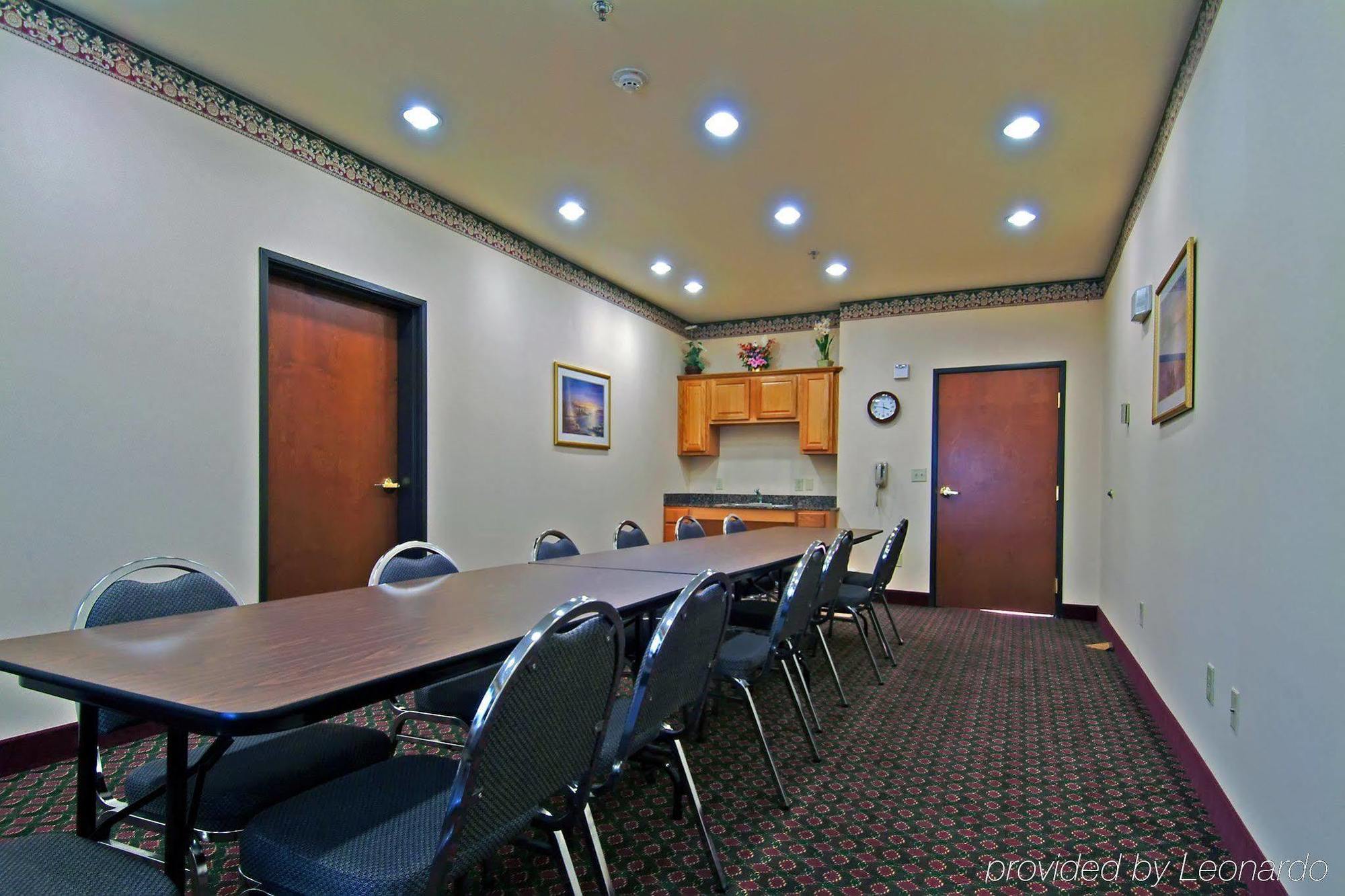 Best Western Plus Red River Inn Clarendon Fasilitas foto